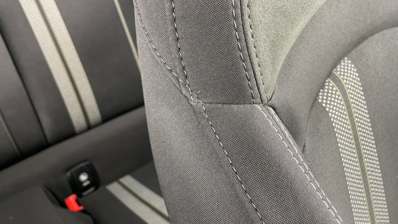 MINI Hatchback 2.0 Cooper S Sport II 3dr Auto [Comfort/Nav Pack] Petrol Hatchback